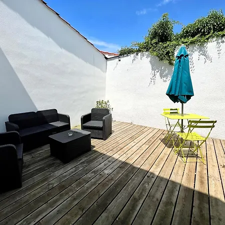 Le Petit Malo - Sudio Avec Terrasse Et Parking Prive Lägenhet